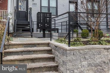 2303 Ontario Road Unit: 7