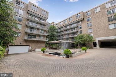 4100 Cathedral Avenue Unit: 406
