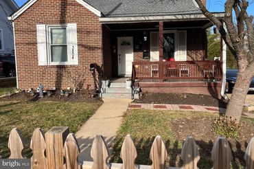 3804 Nicholson Street