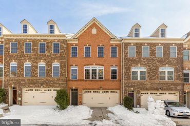 5311 Stream Bank Lane