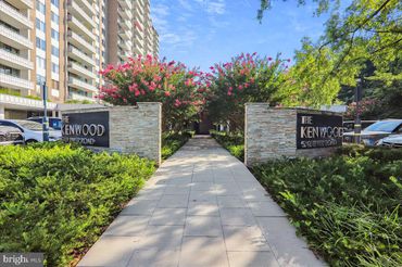 5101 River Road Unit: 1712