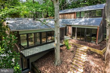 2855 Davenport Street