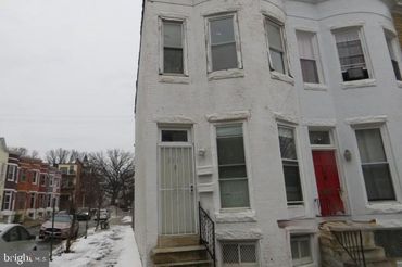 2731 Parkwood Avenue