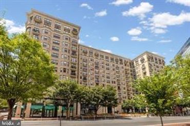 7710 Woodmont Avenue Unit: 911