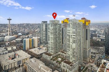 583 Battery Street Unit: 306N