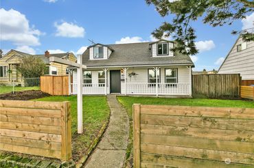 824 S 72nd st