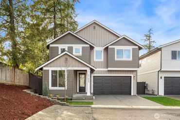 21414 116th Avenue Unit: 4