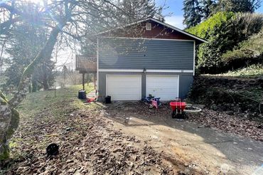 32 Madrona Place
