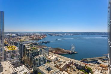 1521 2nd Avenue Unit: 3402