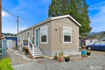 2400 Donovan Avenue Unit: #13