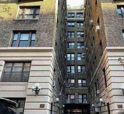 203 W 81st Street Unit: 4E