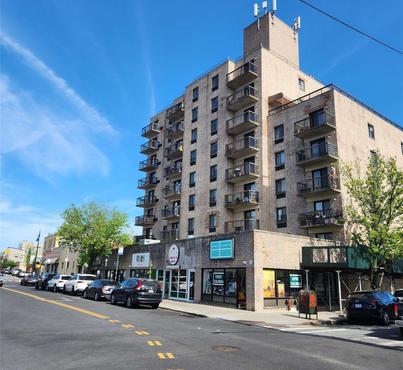 213-02 42nd Avenue Unit: 6G