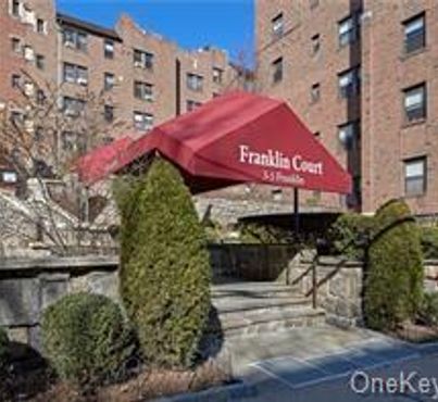 3 Franklin Avenue Unit: 6L