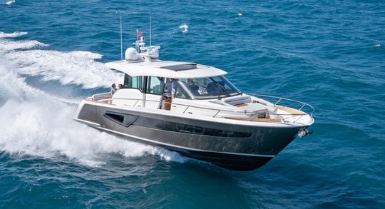 Tiara Yachts EX 54