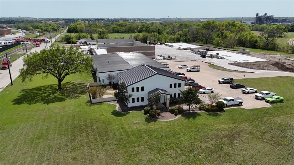 304 Progress Drive Unit: A Sherman, TX 75092 - MLS #21152478 ...