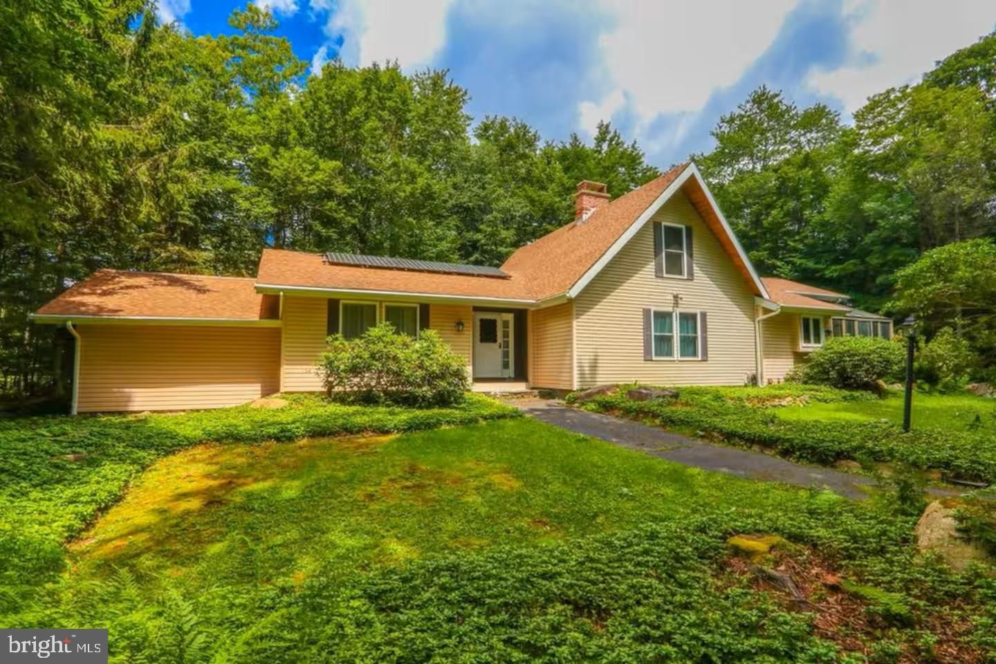 1271 June Rd 1271 Kilmer Road Tobyhanna, PA 18466 - MLS #PAMR2005576 - Reynolds ...