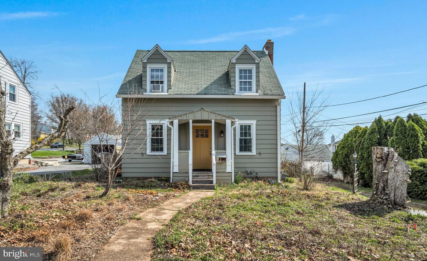 916 N Spring Street Middletown, PA 17057 - MLS #PADA2058014 - Station ...
