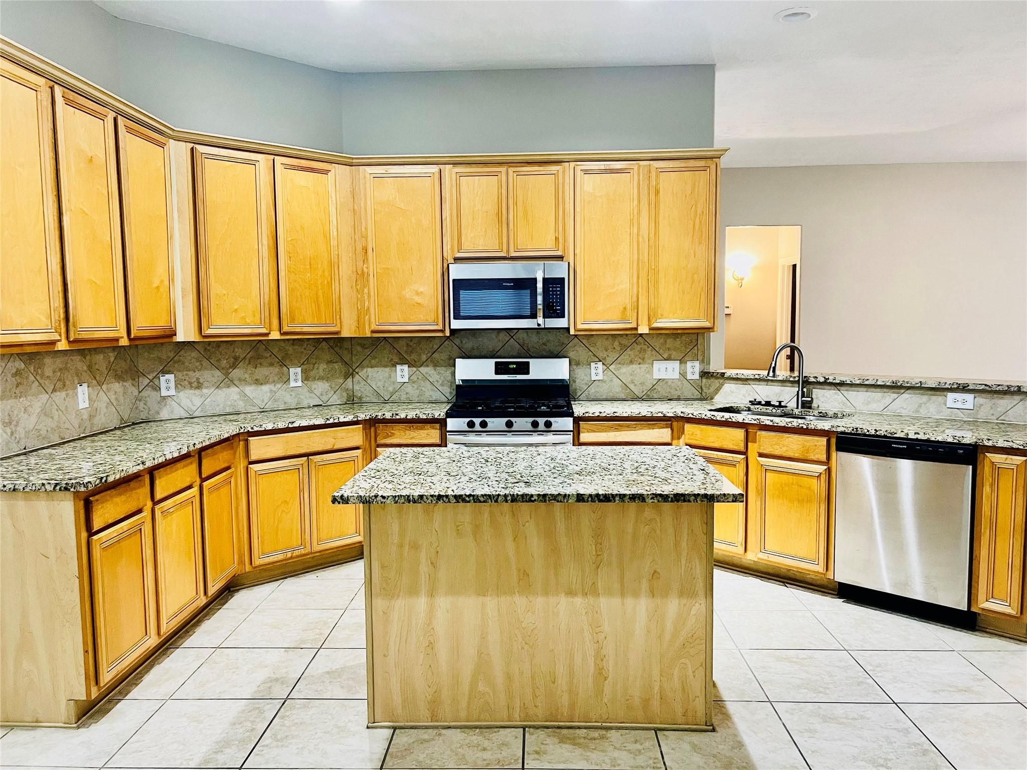 18215 Linden Forest Lane Katy, TX 77449 - MLS #8283327 - EmpowerHome Team