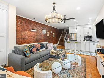818 S 49th Street