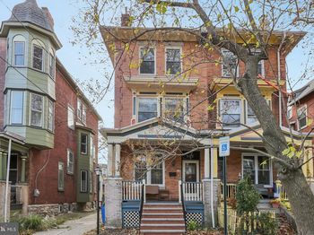 812 S Saint Bernard Street