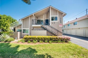 1704 N Willow Woods Drive Unit: B