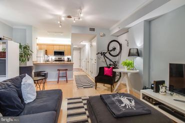 631 D Street Unit: 638