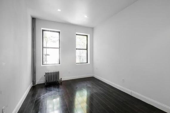photo of 23 East 109th Street  ·  4-C