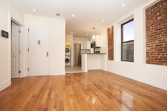 photo of 941 Columbus Avenue  ·  2-B