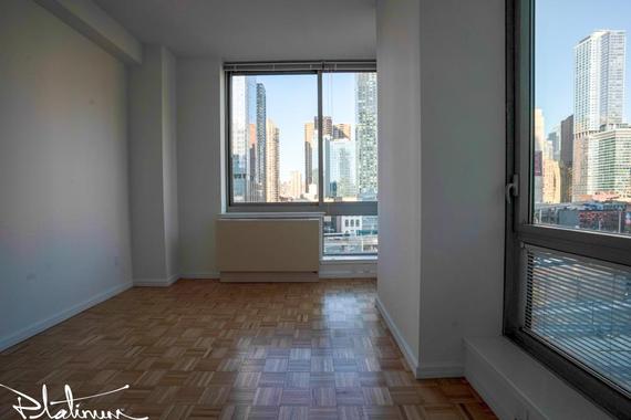 photo of 455 West 37th Street  ·  718