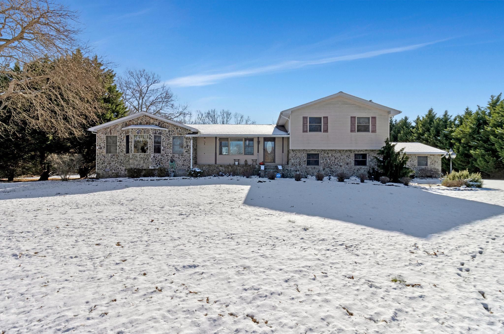 15295 Woodville Rd, Waldorf, MD 20601