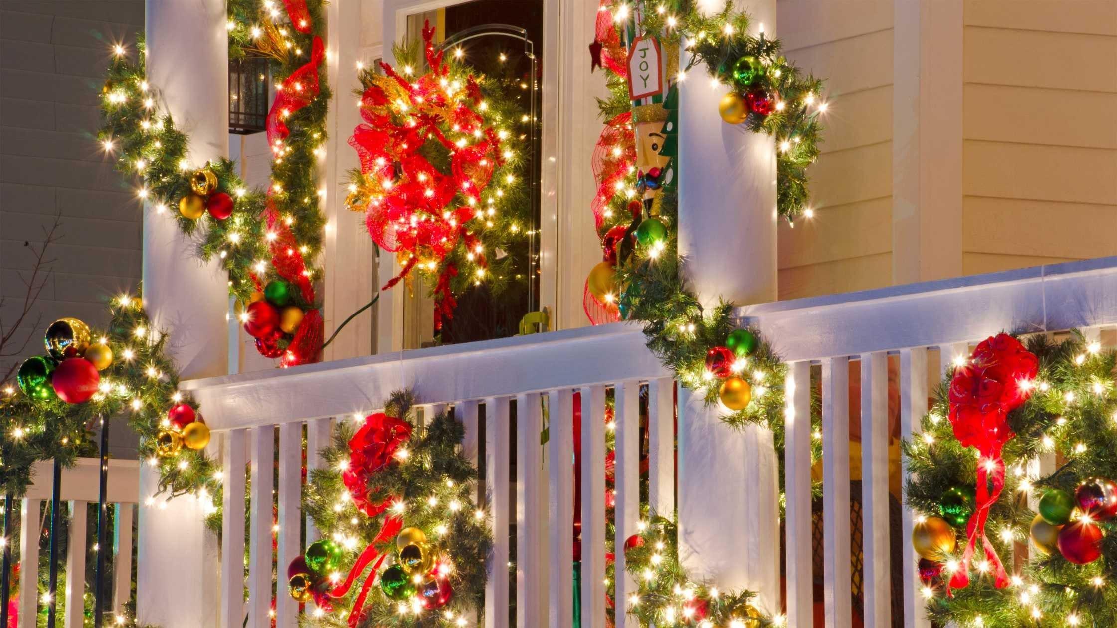 Do Houses Sell Around the Holidays in Hampton Roads?