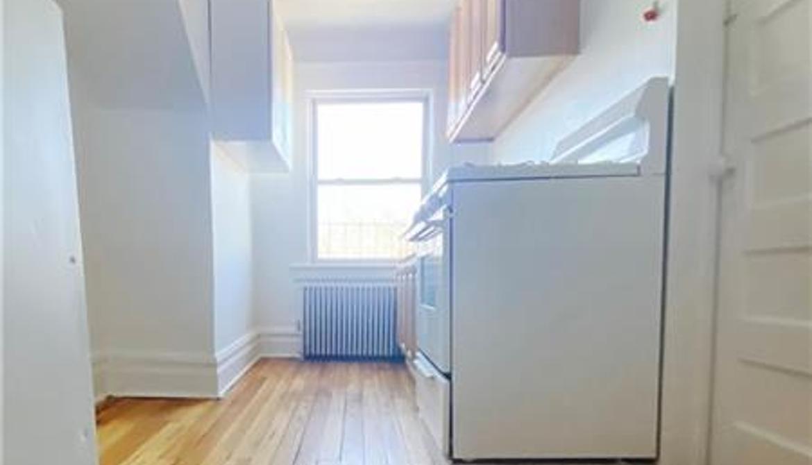 Just Listed: 137 Pelham Road Unit: 3, New Rochelle