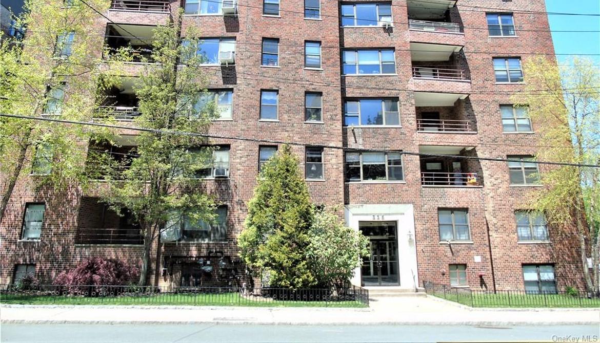 Just Listed: 325 Main Street Unit: 6H, White Plains