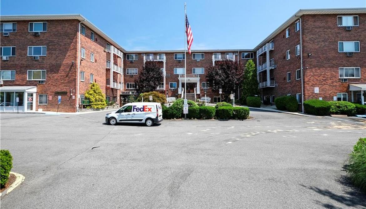 Just Listed: 828 Pelhamdale Avenue Unit: PI, New Rochelle