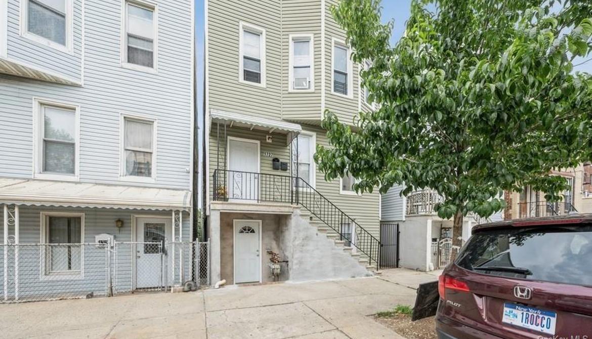 Just Sold: 1727 Hunt Avenue, Bronx