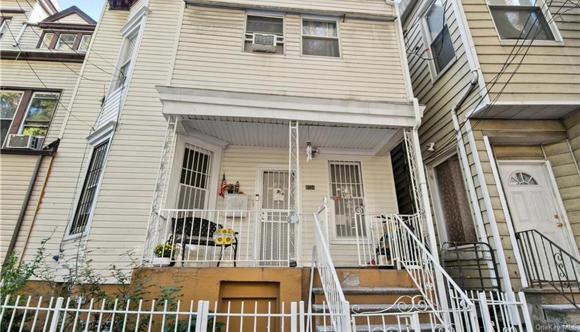 Just Listed: 2330 Aqueduct Avenue, Bronx