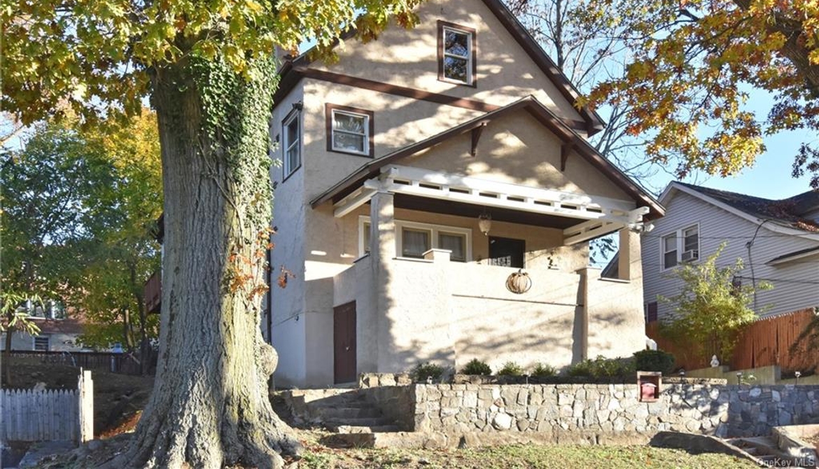 Just Listed: 32 N Goodwin Avenue, Greenburgh