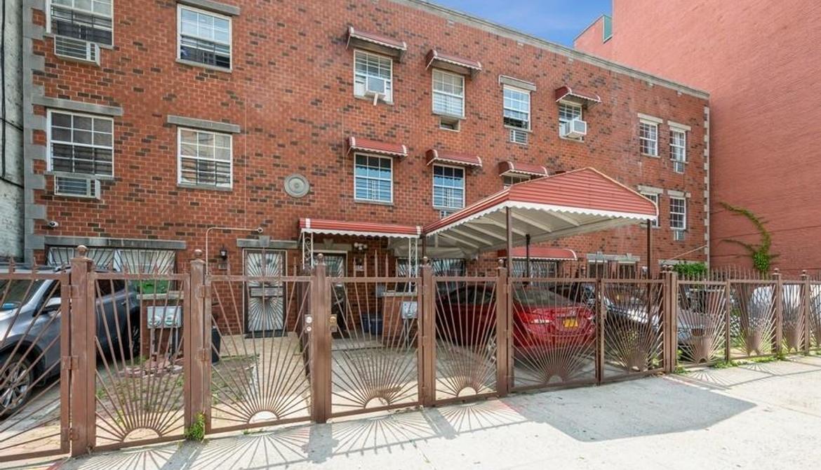 Just Sold: 814 E 175th Street, Bronx