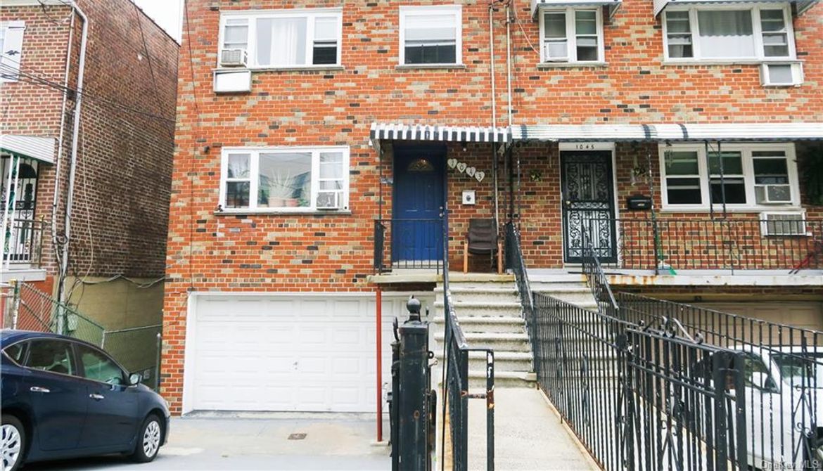 Just Sold: 1043 Revere Avenue, Bronx