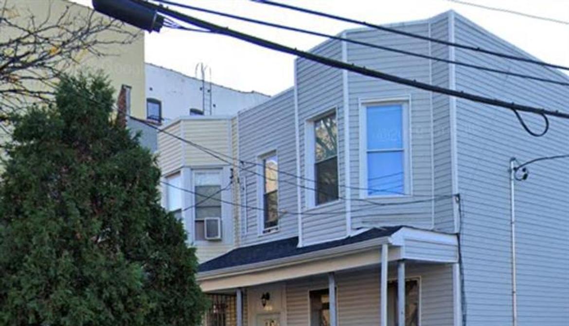 Just Sold: 2127 E 181st Street, Bronx