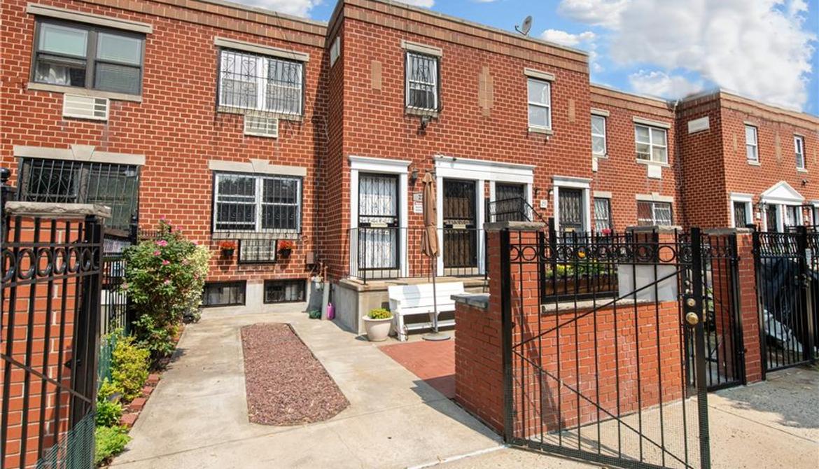 Just Sold: 27 Palmetto Street, Bushwick