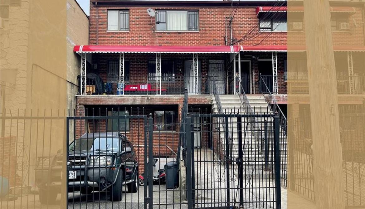 Just Listed: 706 Taylor Avenue, Bronx