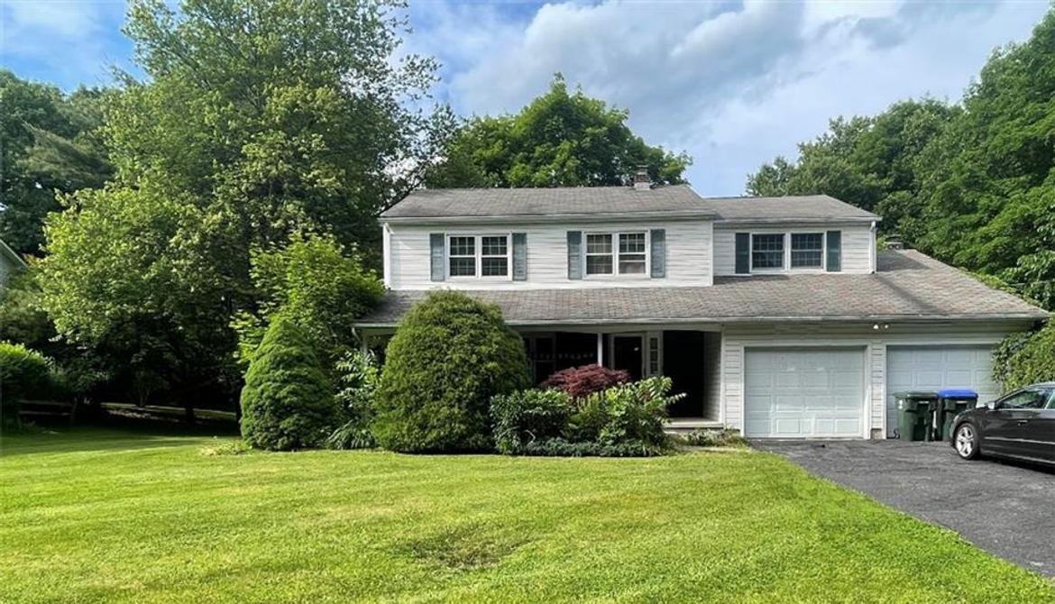 Just Listed: 34 Hickory Drive, Hamptonburgh