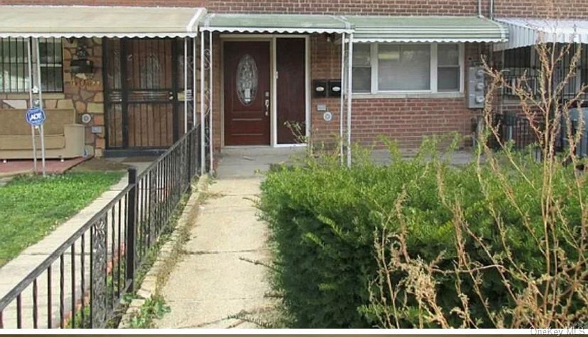 Just Listed: 404 Olmstead Avenue, Bronx