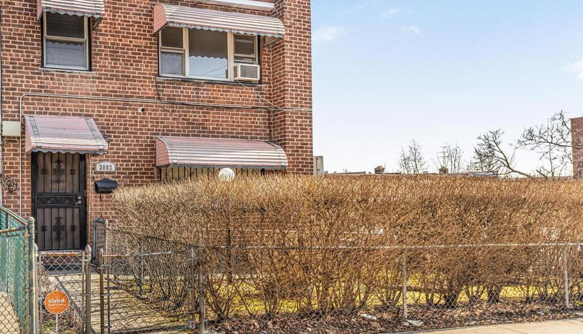 Just Sold: 3002 Gunther Avenue, Bronx