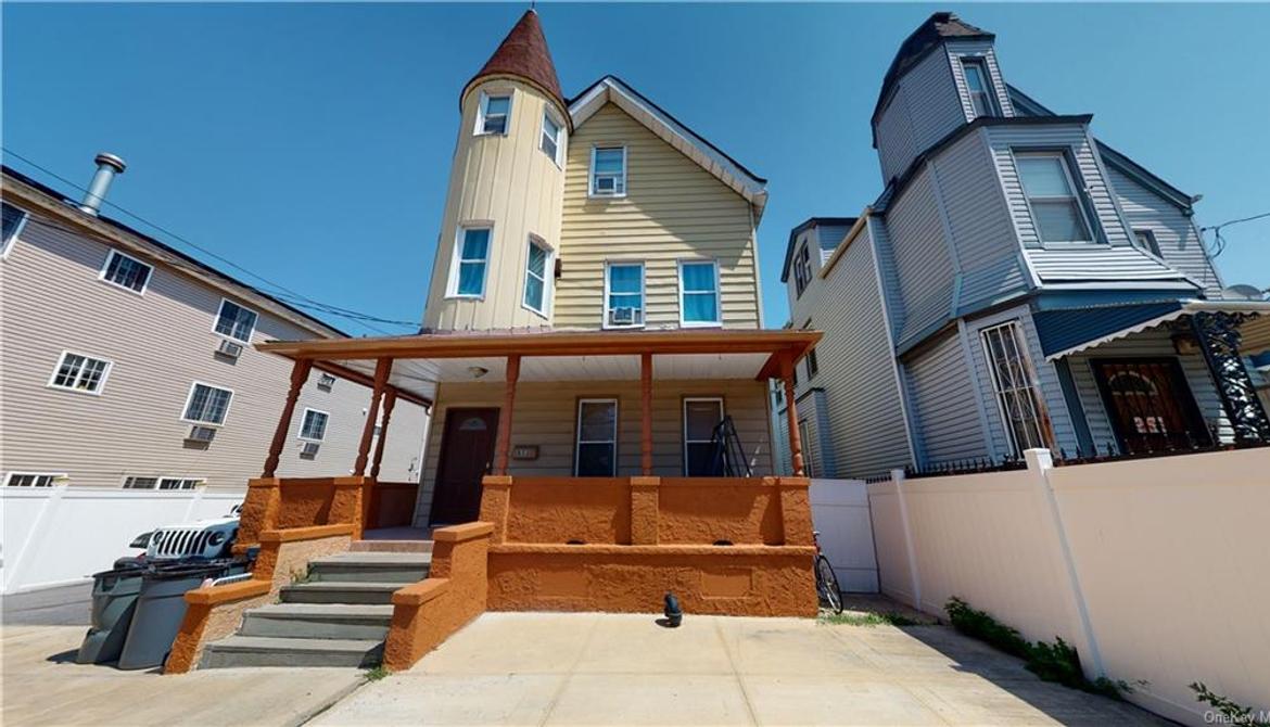 Just Listed: 853 E 226th Street, Bronx