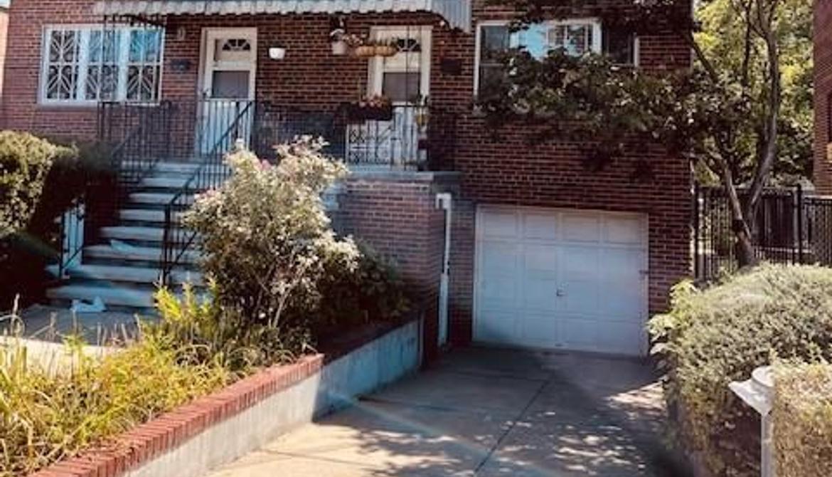 Just Listed: 2222 Esplanade Avenue, Bronx