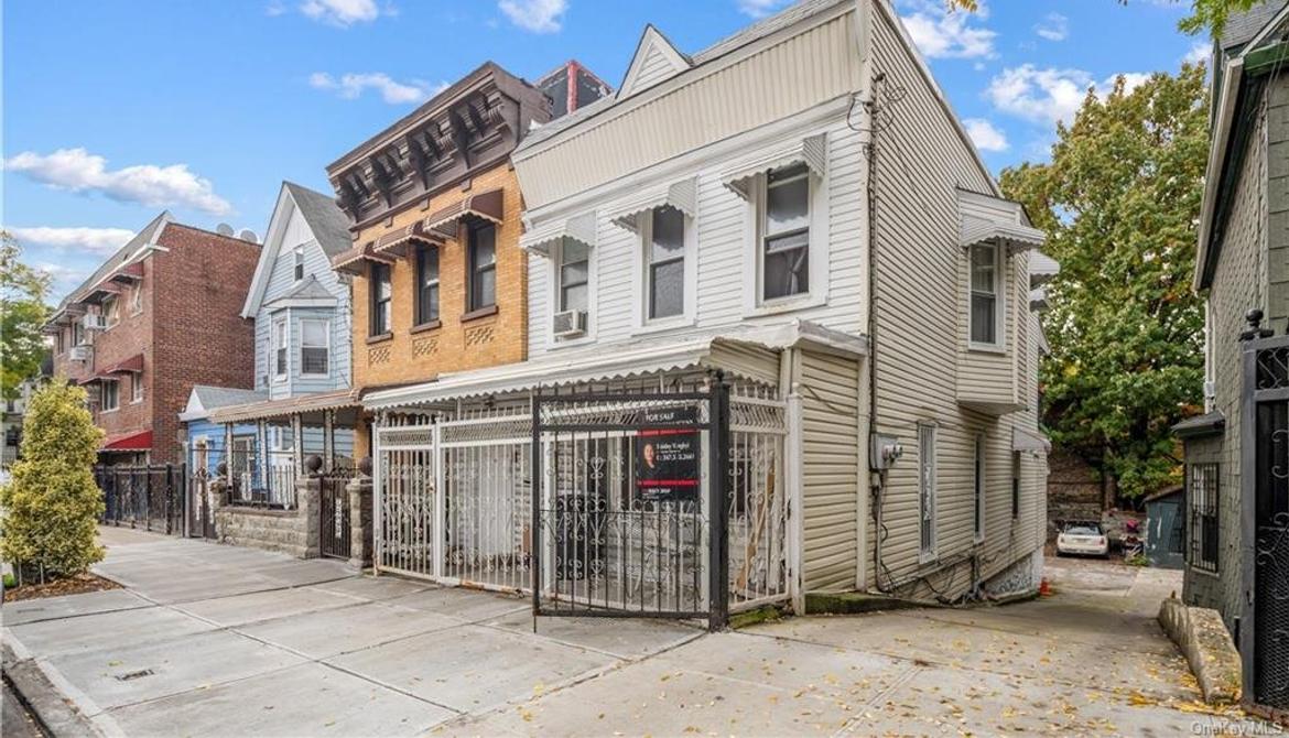 Just Listed: 1537 Commonwealth Avenue, Bronx