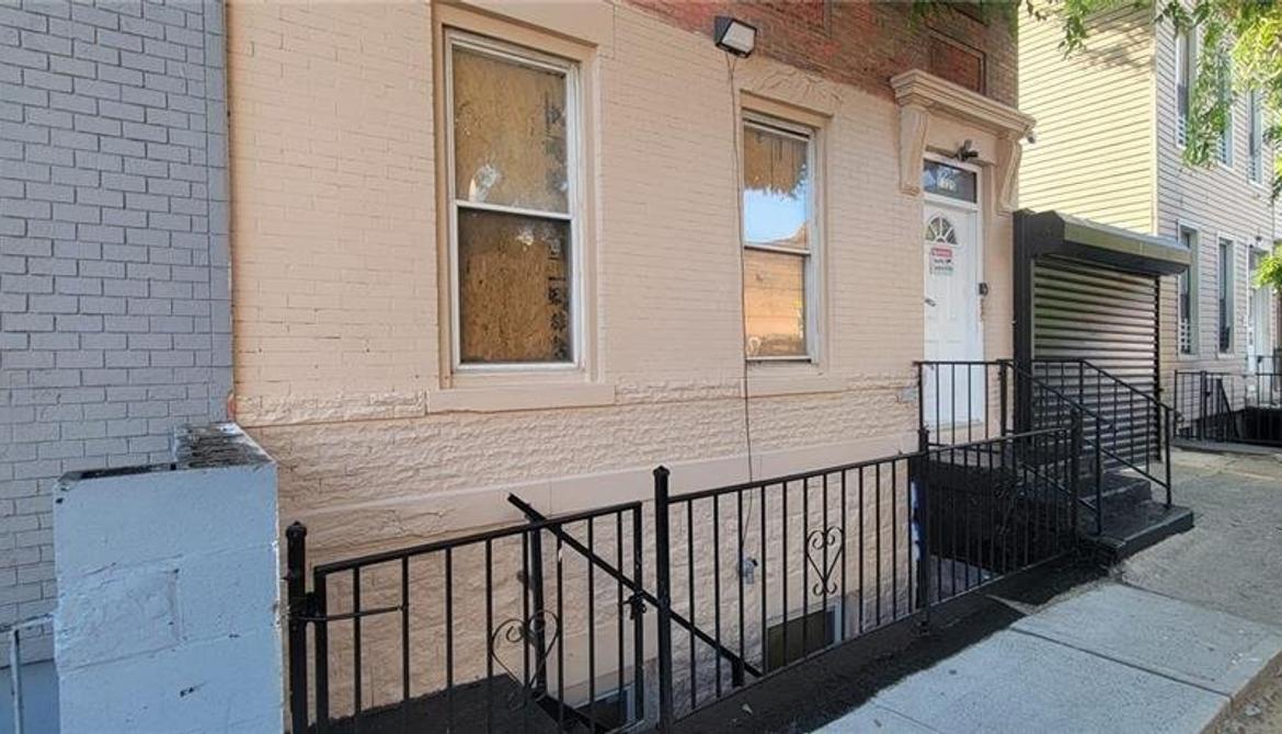 Just Listed: 1325 Inwood Avenue, Bronx