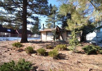 1069 Sequoia Dr, Big Bear City, CA 92314